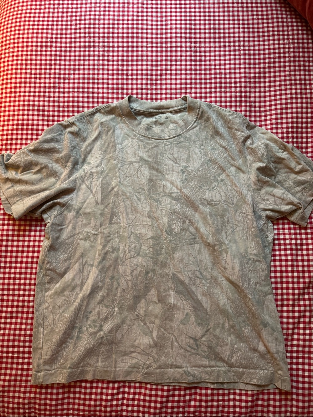 Abercrombie & Fitch camo Short Sleeve Tee